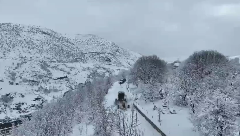 Bitlis’te Kapalı Köy Yolları Açılıyor