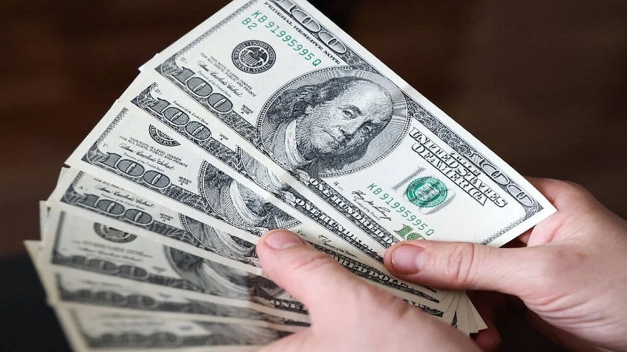 Dolar 4