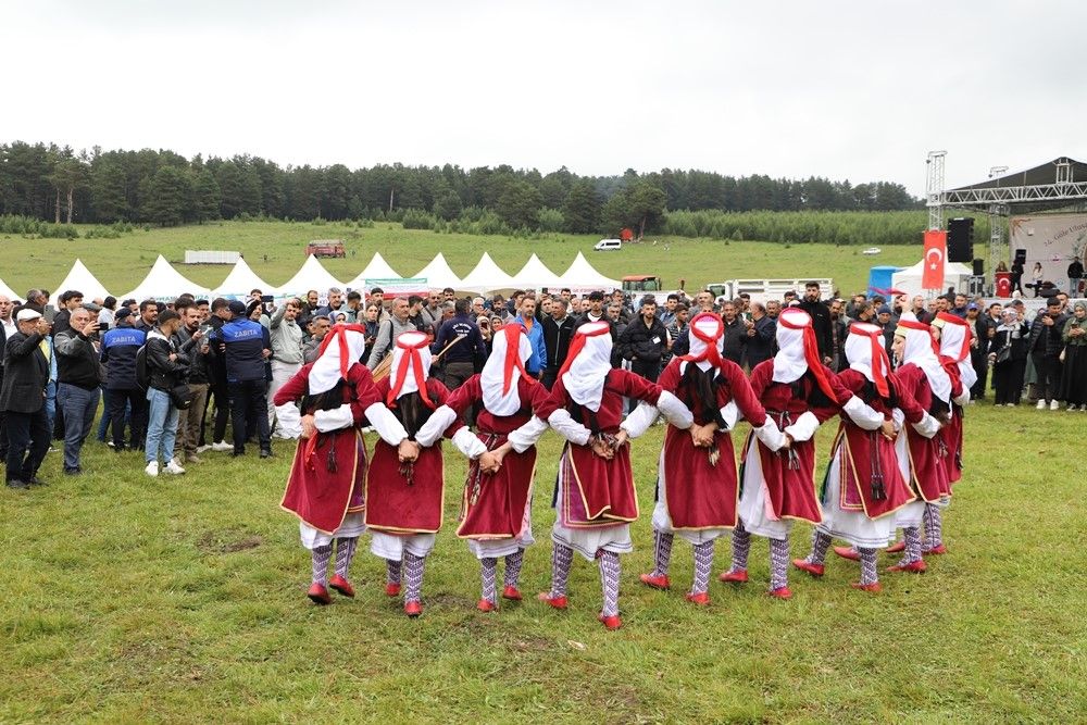 Ardahan ve ilçelerinde festivaller sezonu açıldı