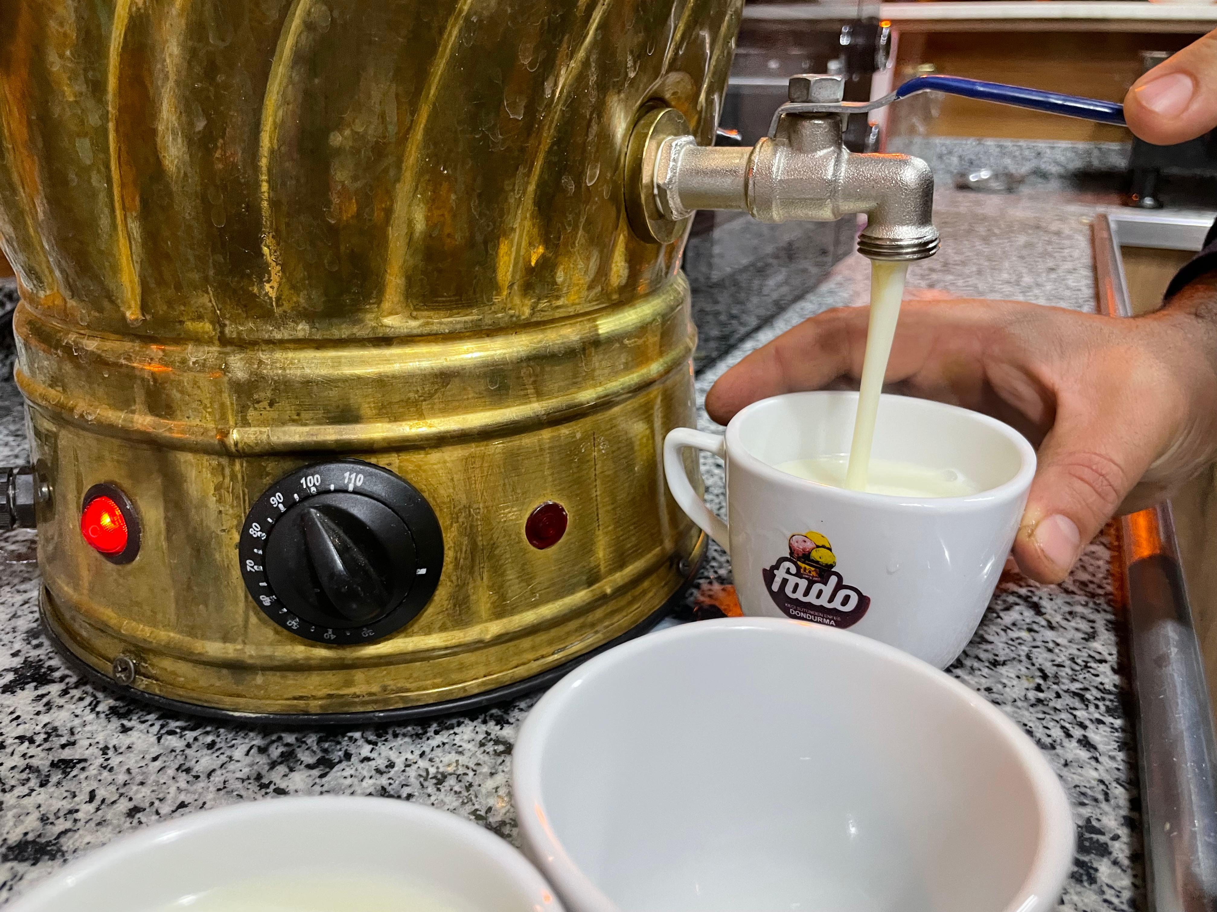 Whatsapp Image 2025 11 23 At 21.38.49 (1)