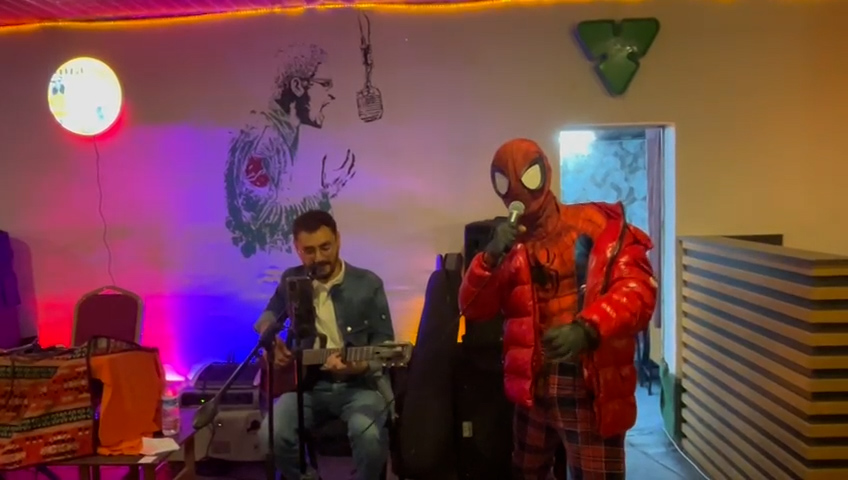 Whatsapp Video 2025 11 19 At 00.06.25 (1).00 00 20 24.Still004