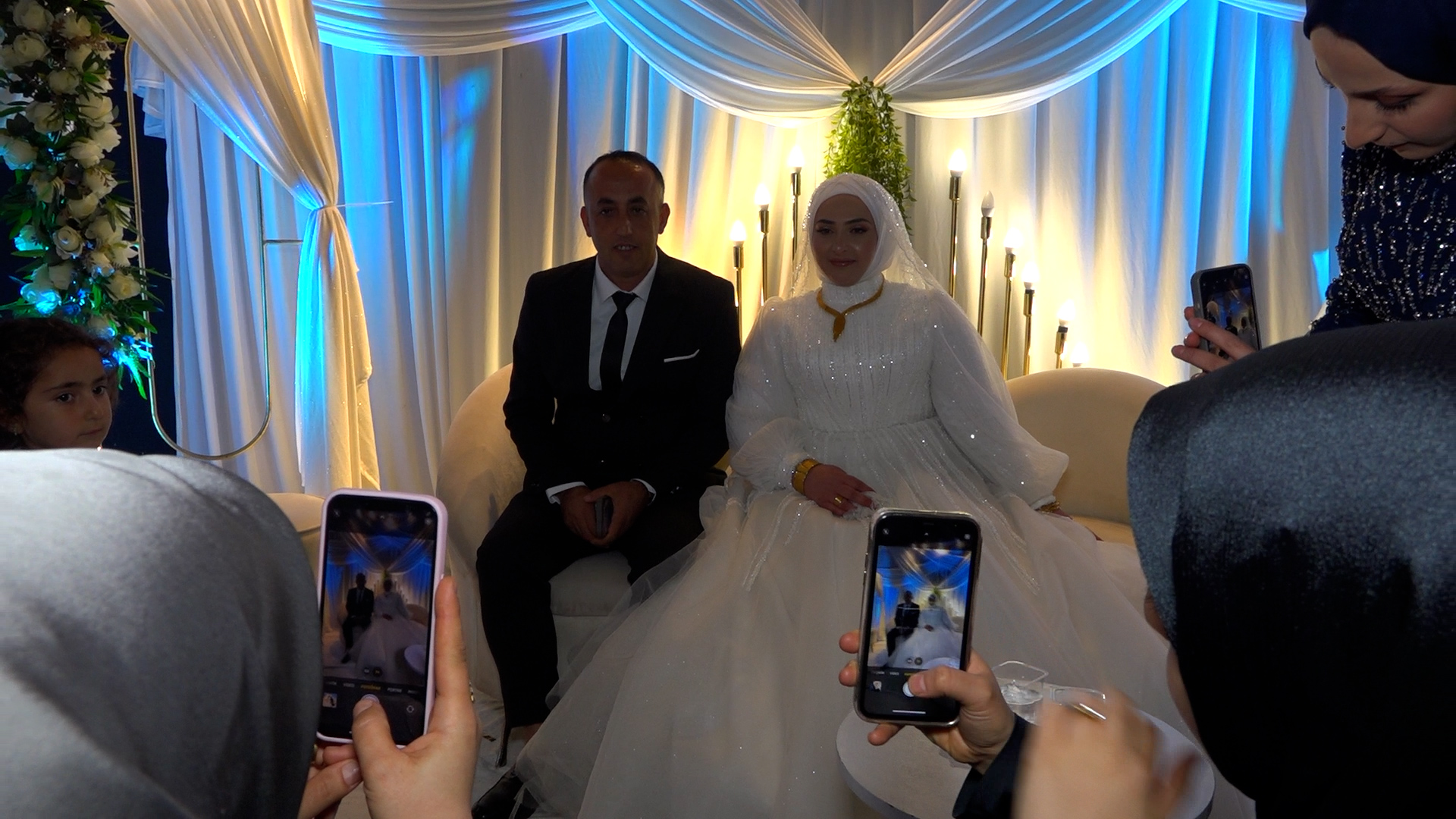 Bi̇tli̇s Bitlis’te 14 Yıl Sonra Hayallerini Gerçekleştirerek Dillere Destan Düğün Yaptılar (5)