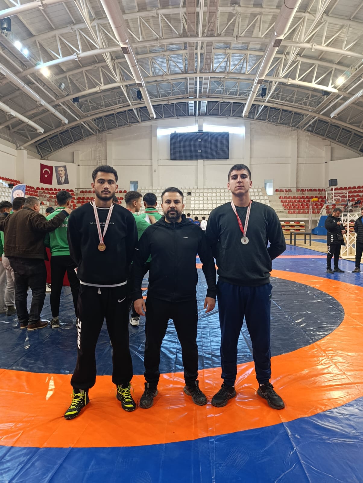 Dcee0628 B756 40C7 Be94 9F40D9657856