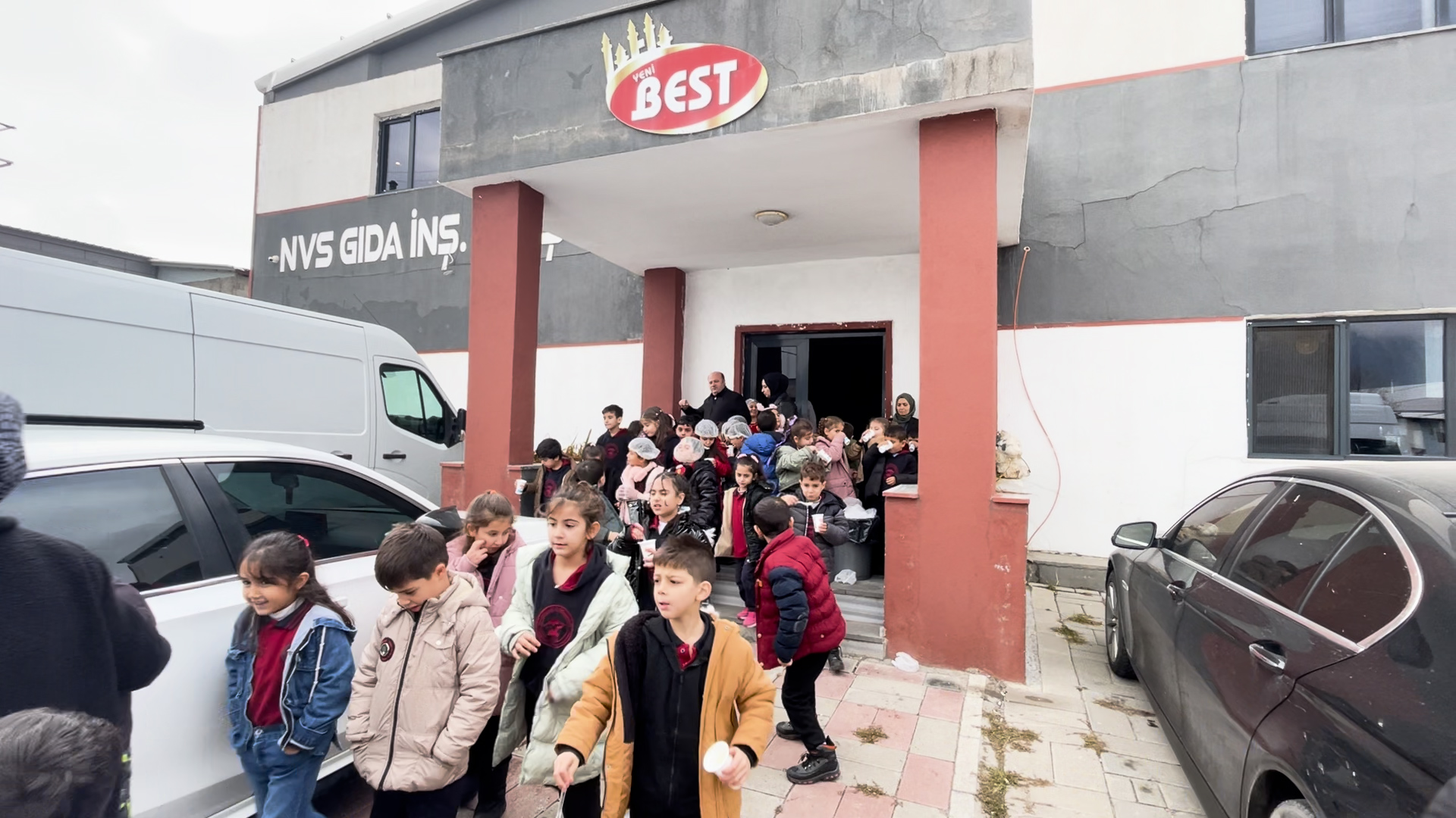 Sequence 03.00 04 41 34.Still004