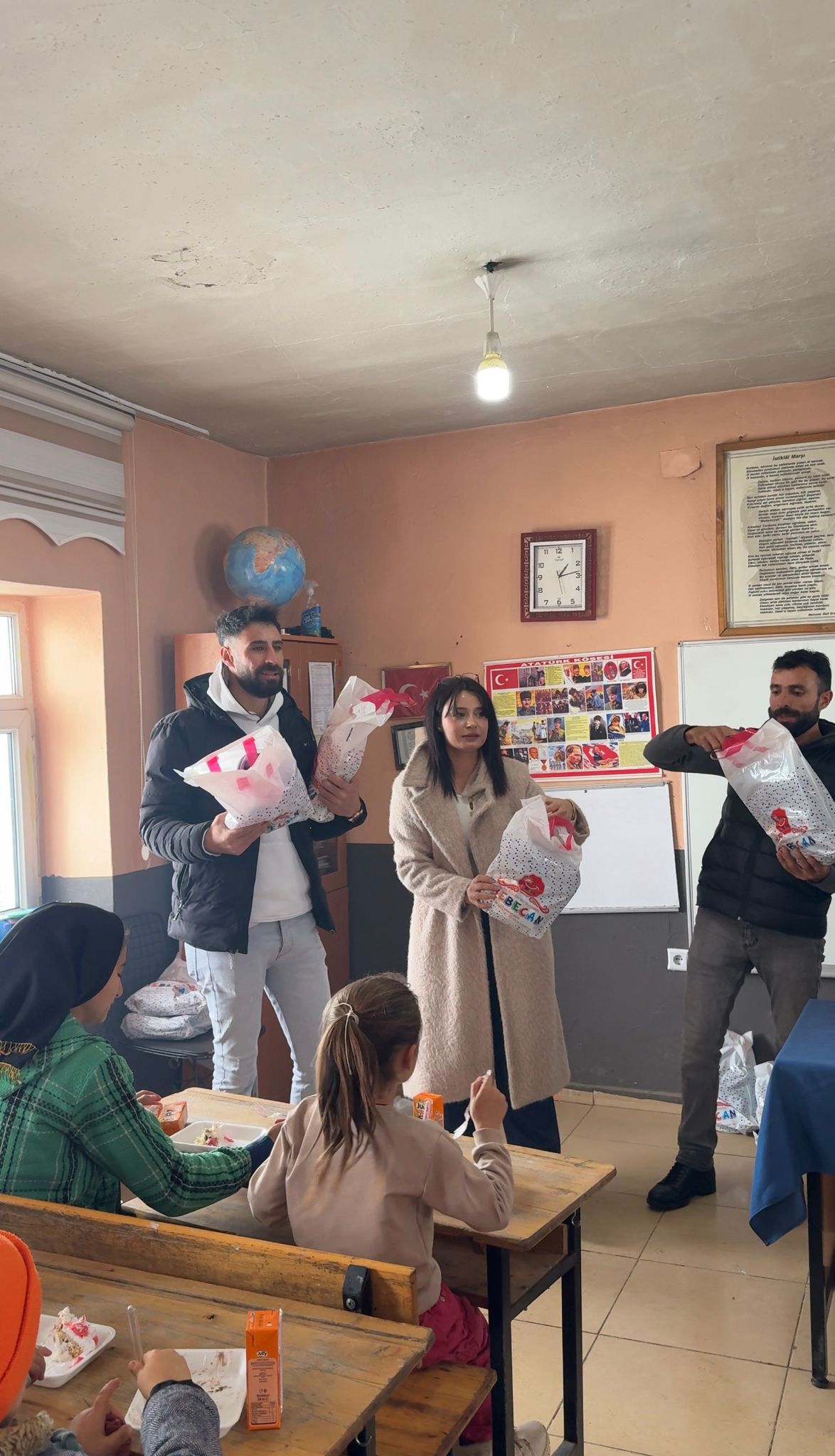 4565Dfdf 1D15 44A0 8Cac 89E9525F6673