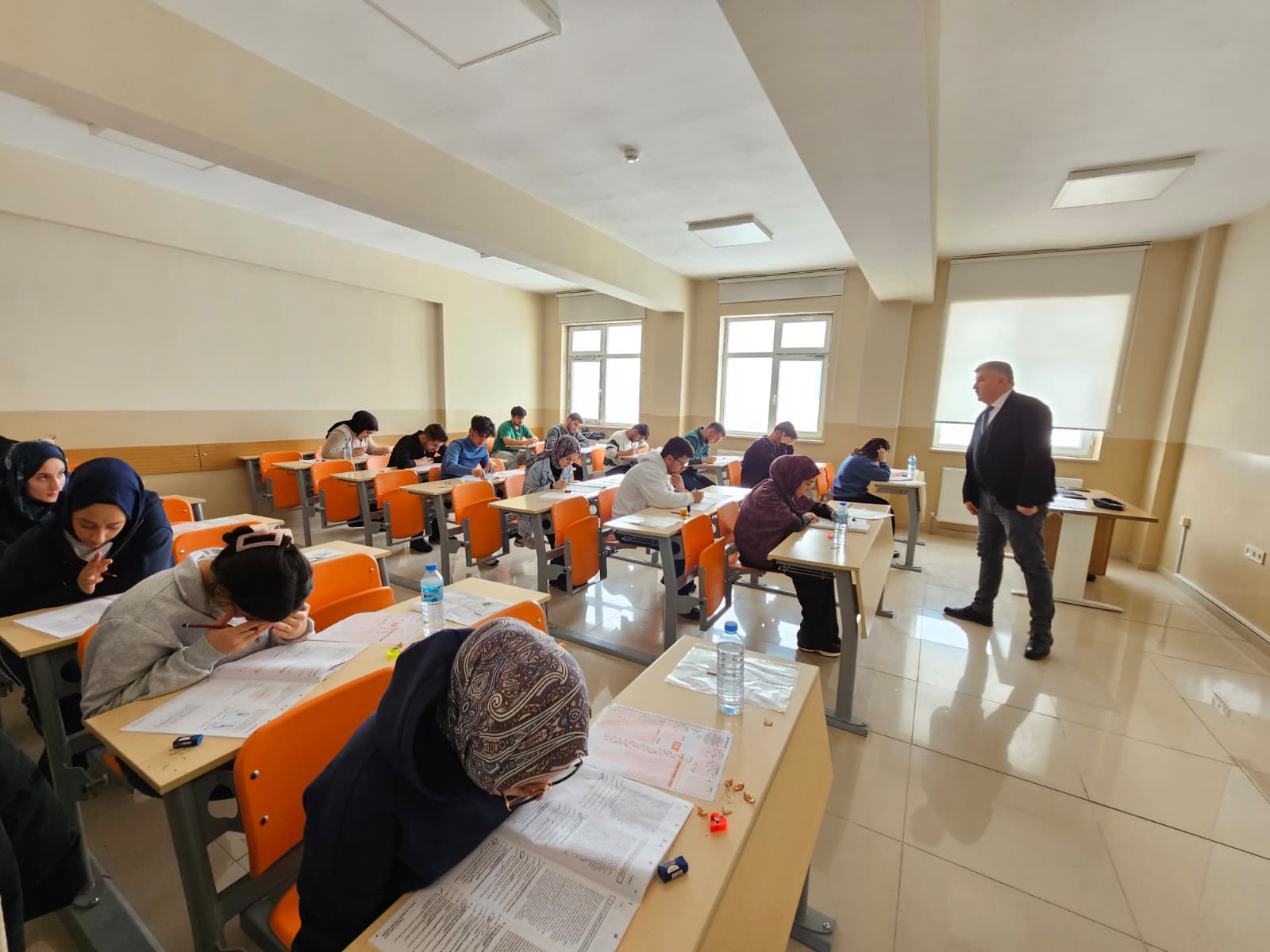 B0B289Fe 2819 49C2 Af4B E3Ab8D6Cebdb