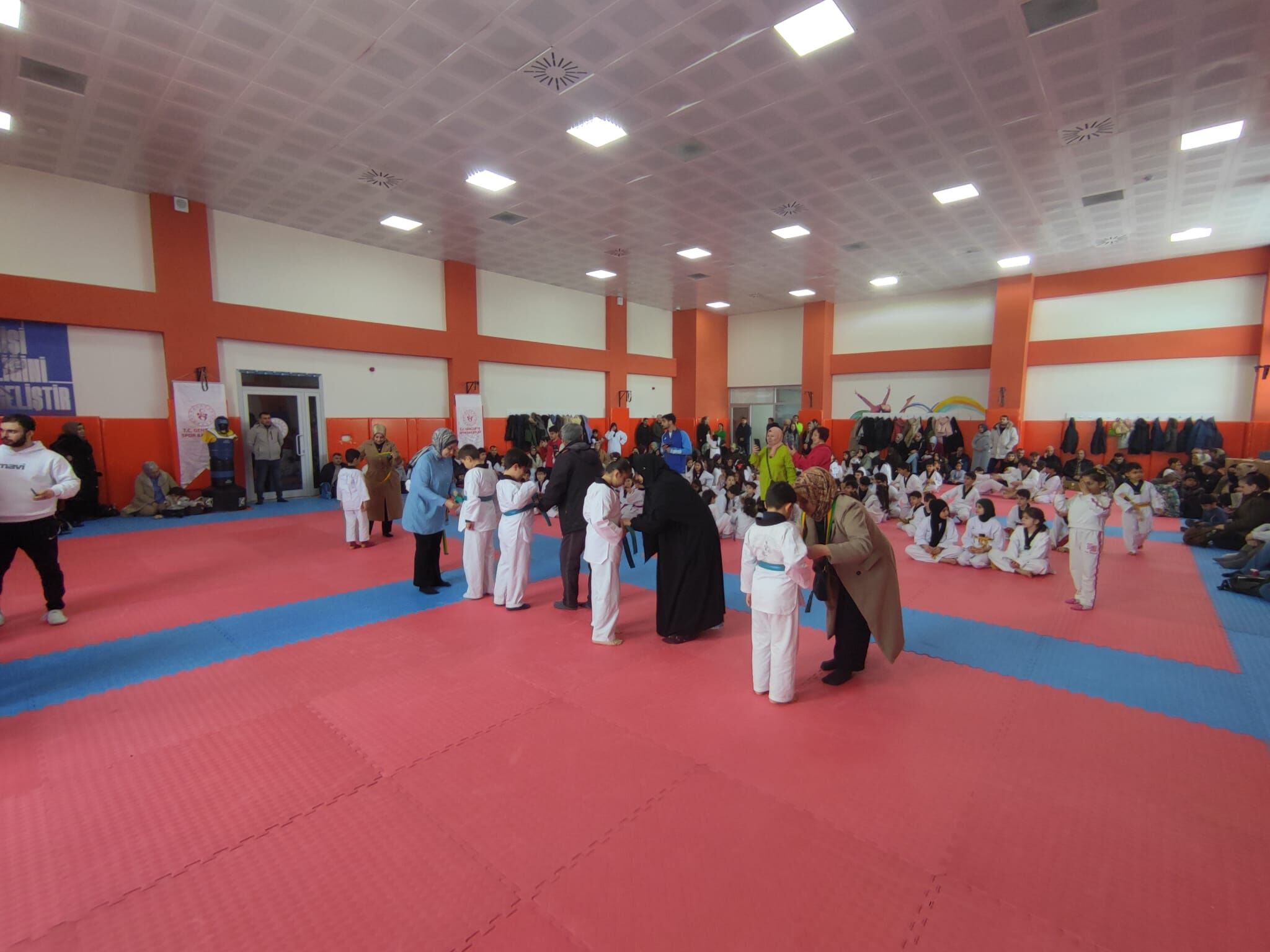 12327228 A434 4886 A2F9 709662461Afc