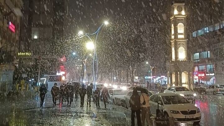 98184Cd2 F090 4222 9Be0 37B6B8863316