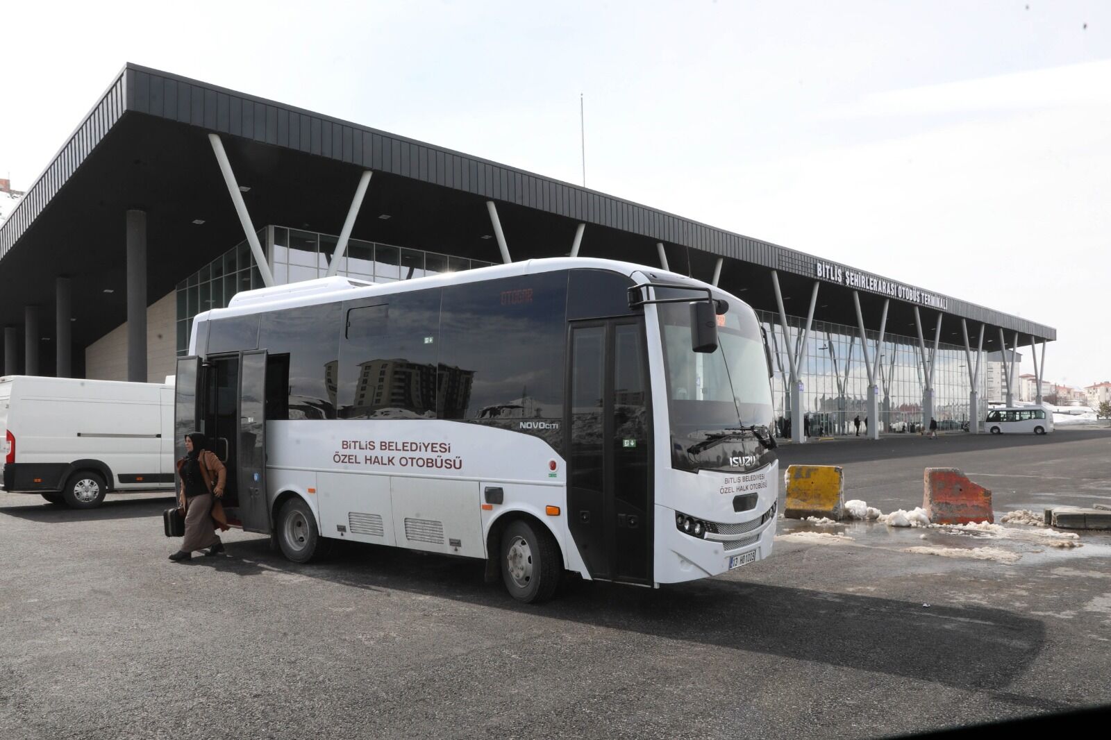 Bi̇tli̇s Otobüs2