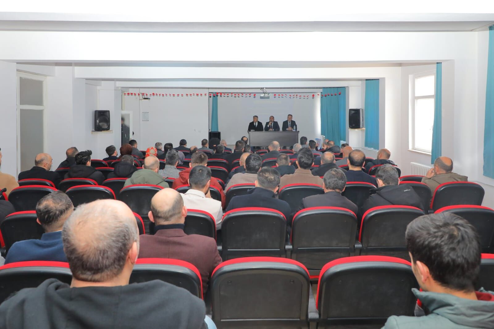 C4734539 E6A9 4B63 901C Fe43A41B0512