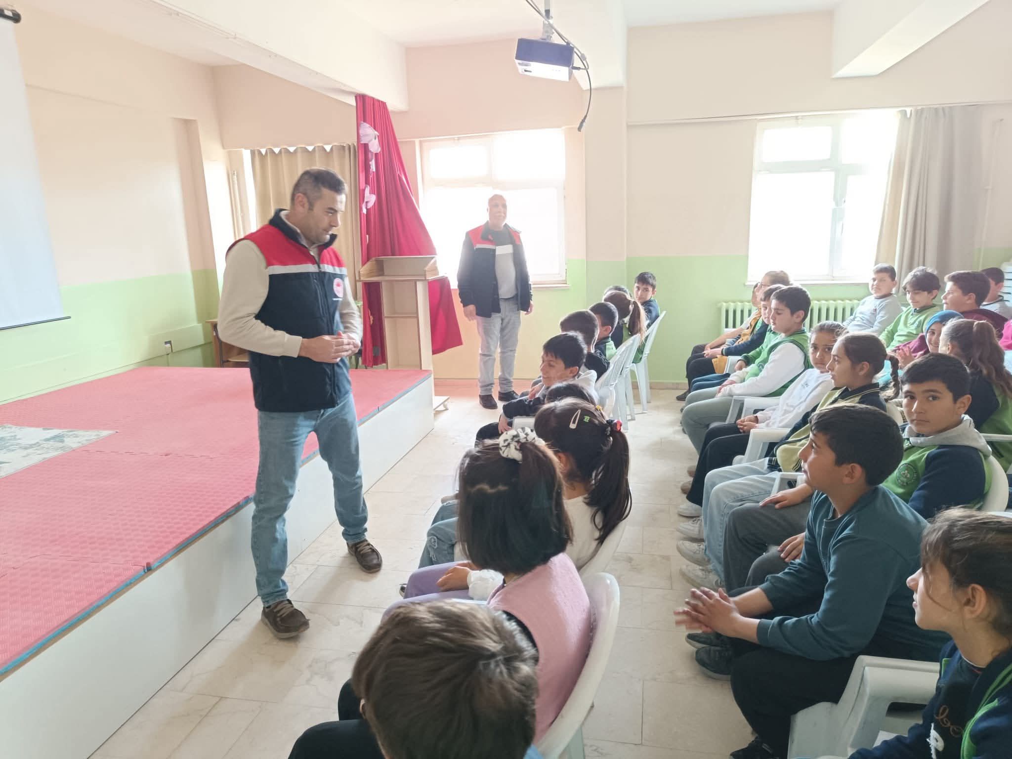 F B I M G 1776192904959