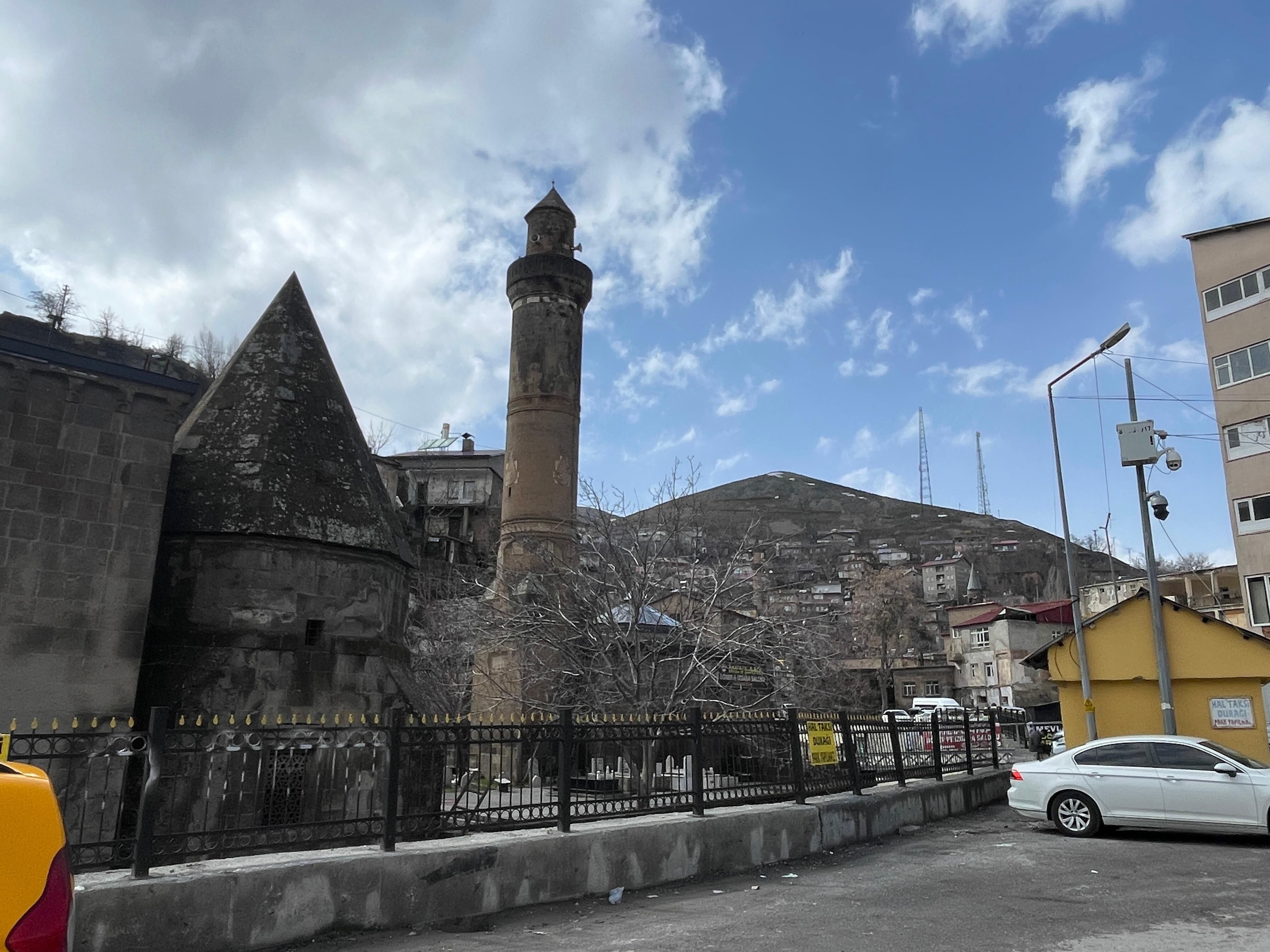 Whatsapp Image 2026 04 08 At 22.46.04 (4)