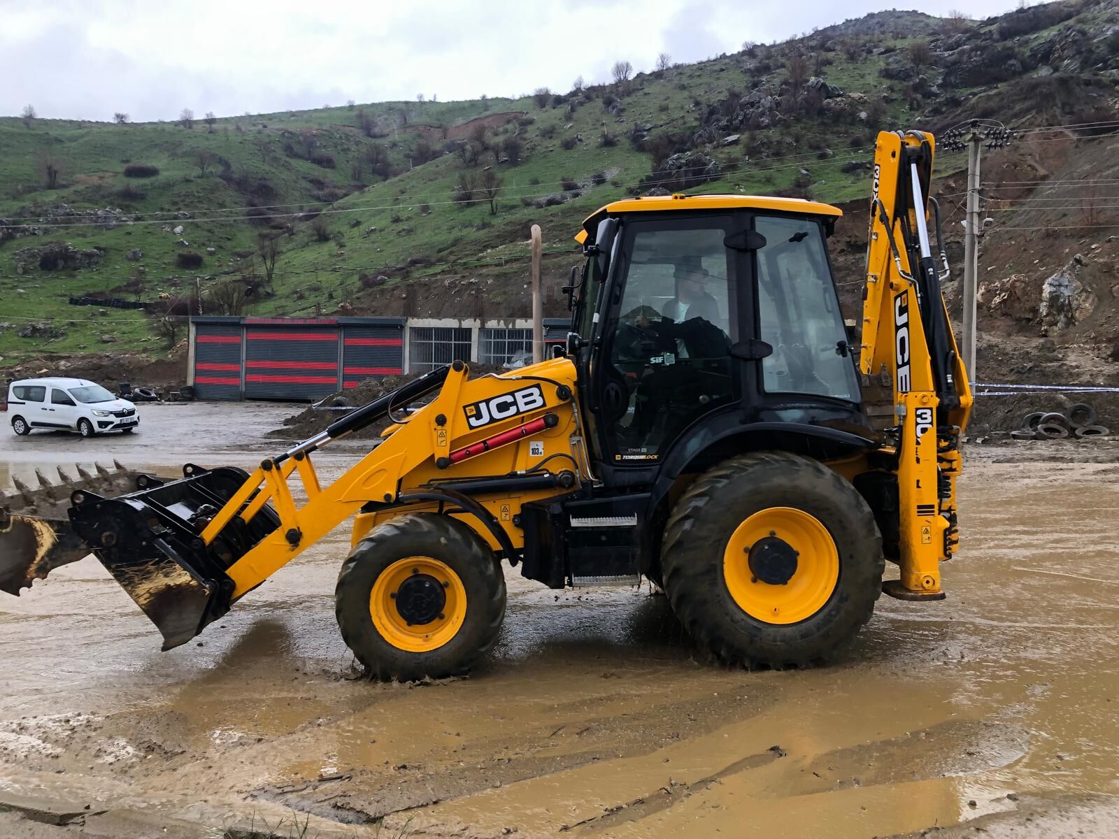 Whatsapp Image 2026 04 18 At 15.32.15