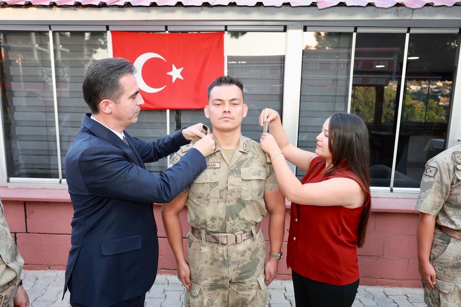 Bitlis'te 28 jandarma personeli bir üst rütbeye terfi etti