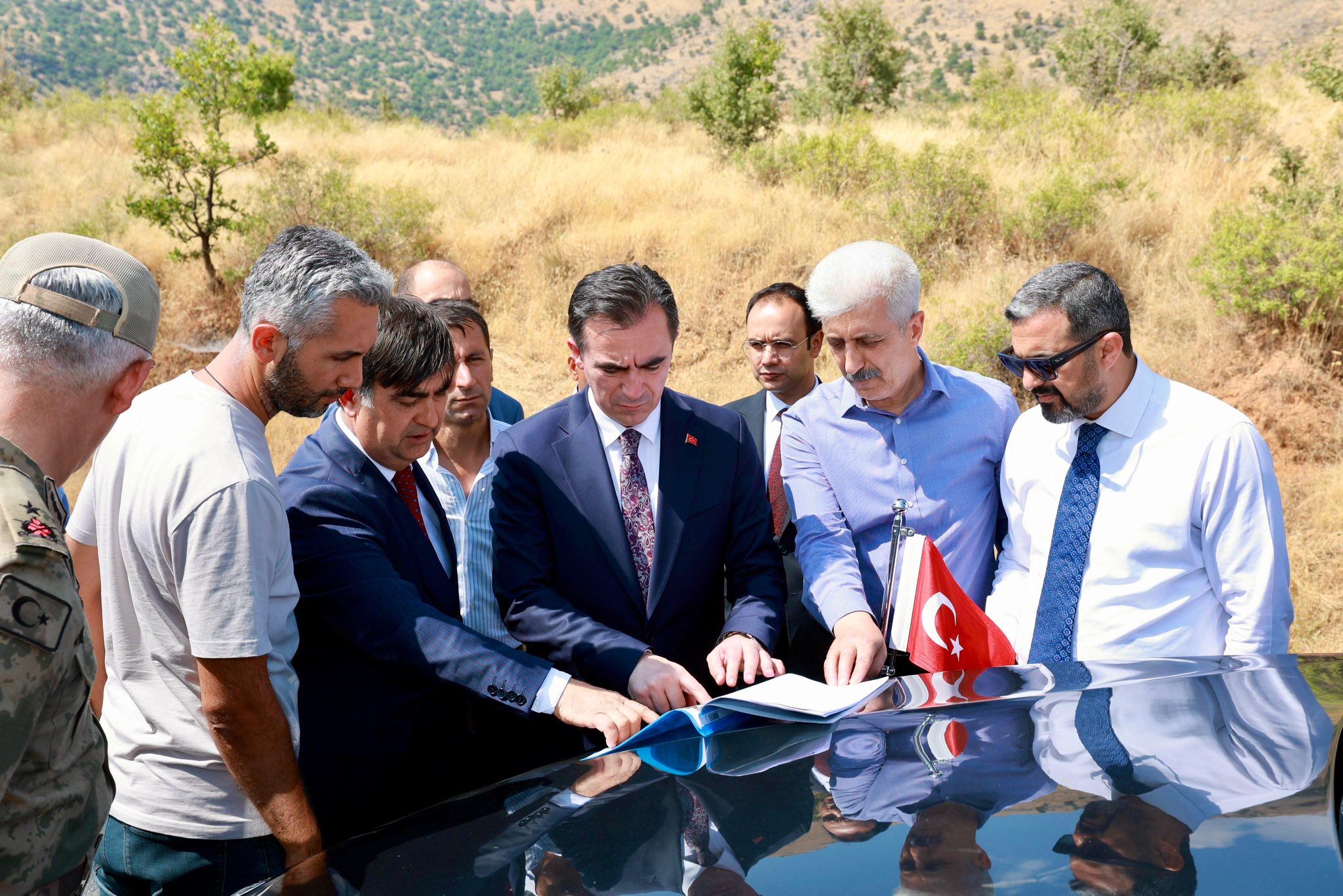 2026'da yeni hedef: Bitlis'te köy yollarında 300 kilometre aşılacak