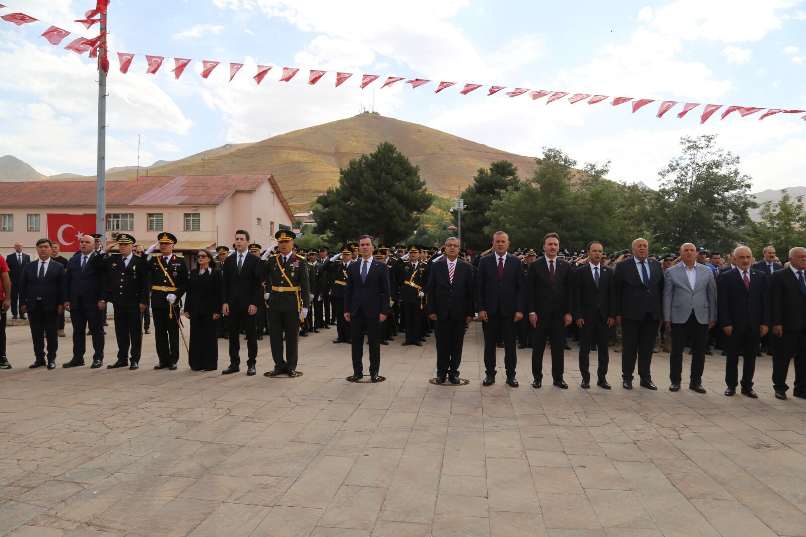 Bitlis’te 30 Ağustos Zafer Bayramı coşkuyla kutlandı