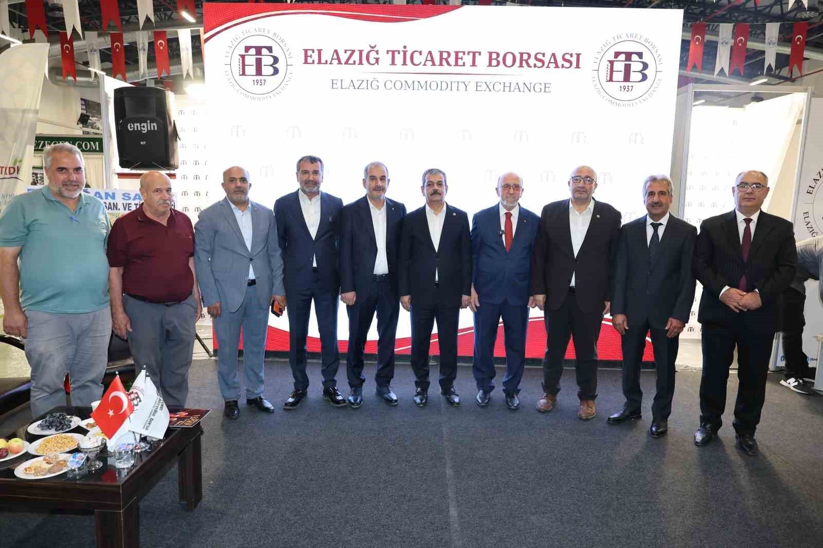 Elazığ Ticaret Borsası standına fuarda yoğun ilgi
