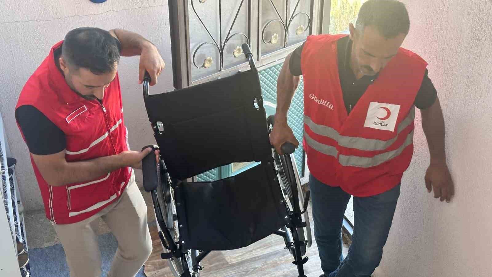 Kızılay Muradiye'de 2 bin çocuğa ulaştı