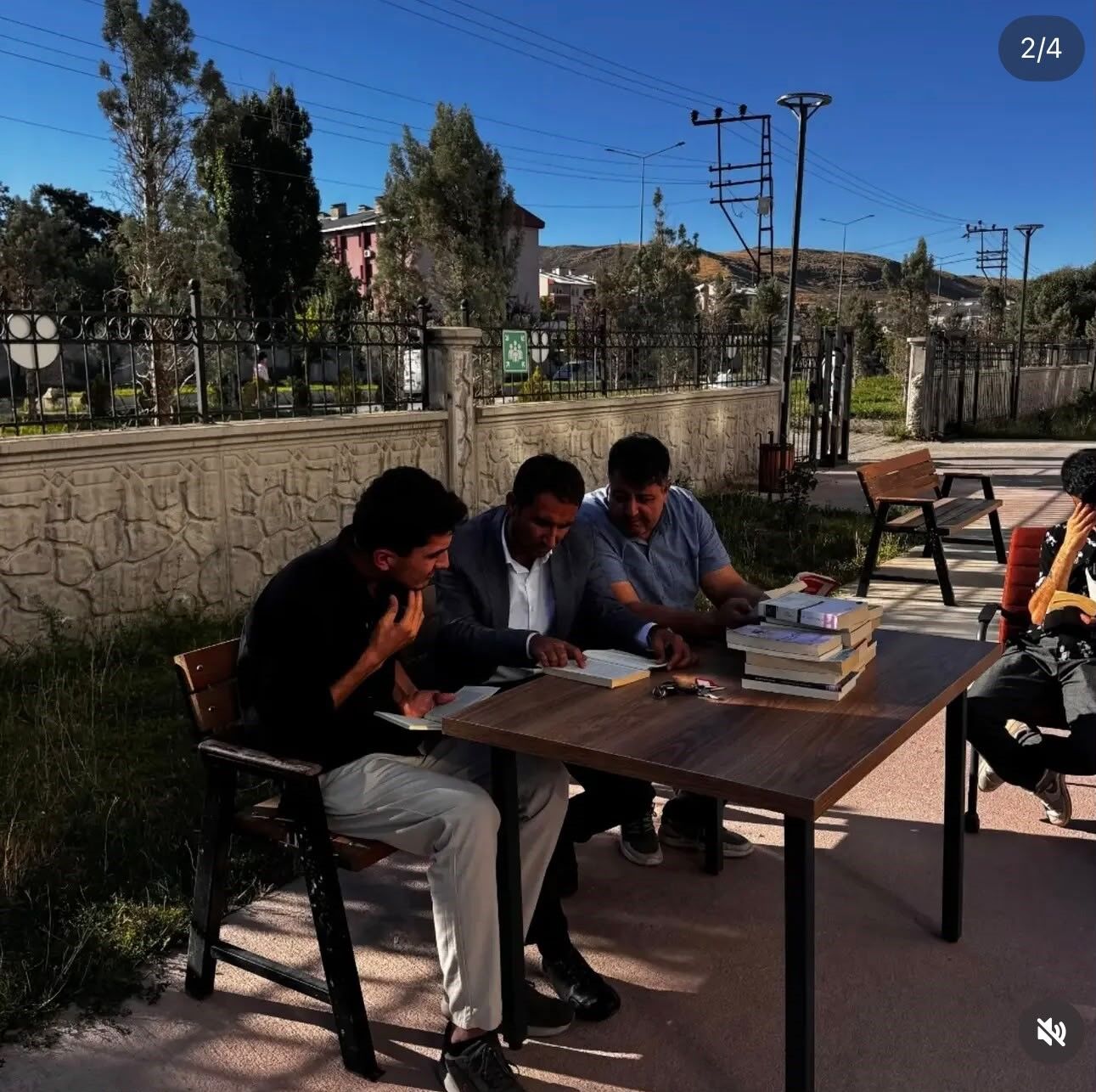 Patnos Kütüphanesi'nde kitaplarla dolu keyifli bir gün
