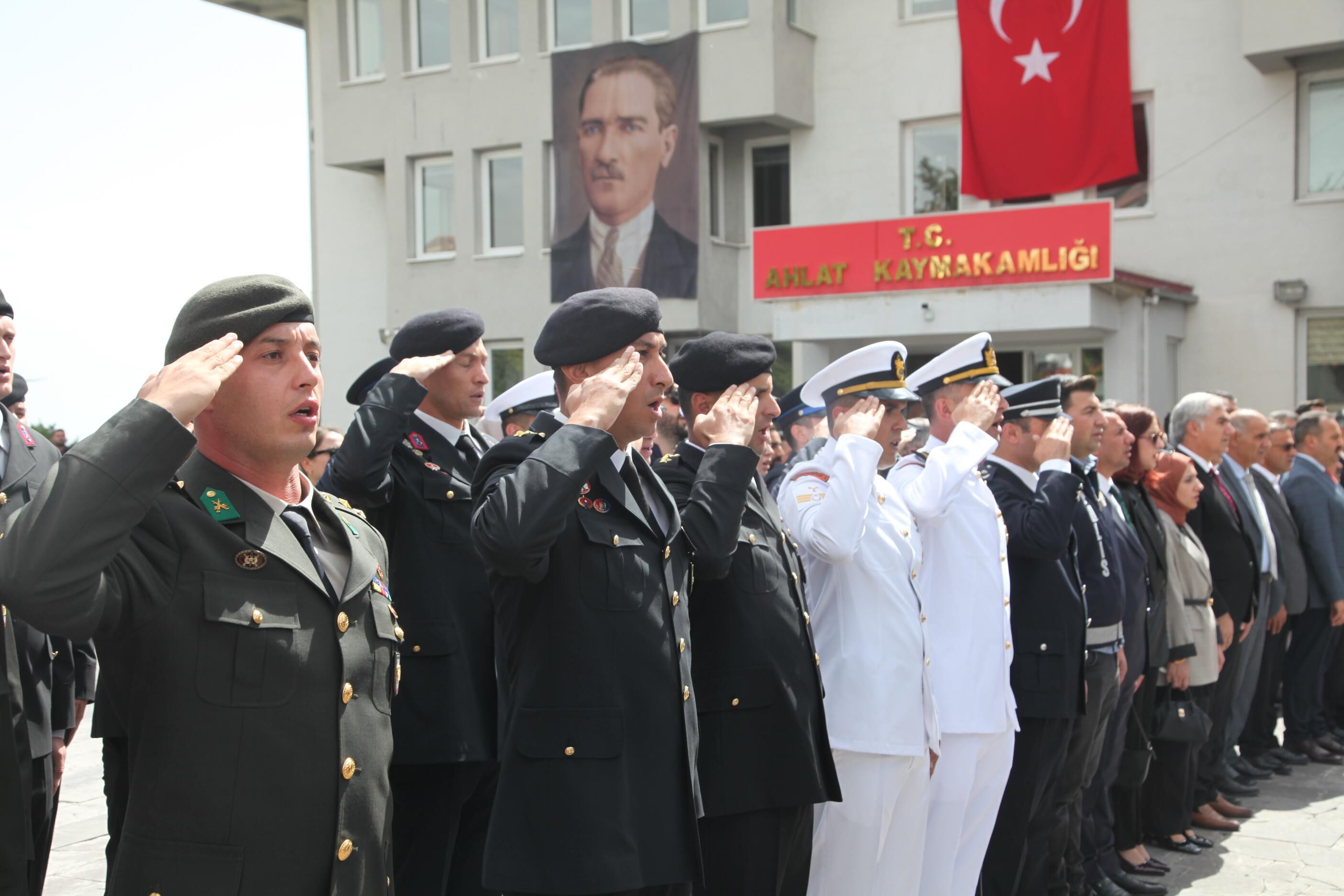Ahlat’ta 19 Eylül Gaziler Günü törenle kutlandı