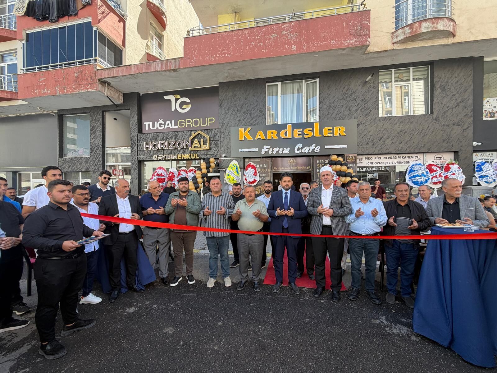 Ahlat’ta “Fırın Cafe” açıldı