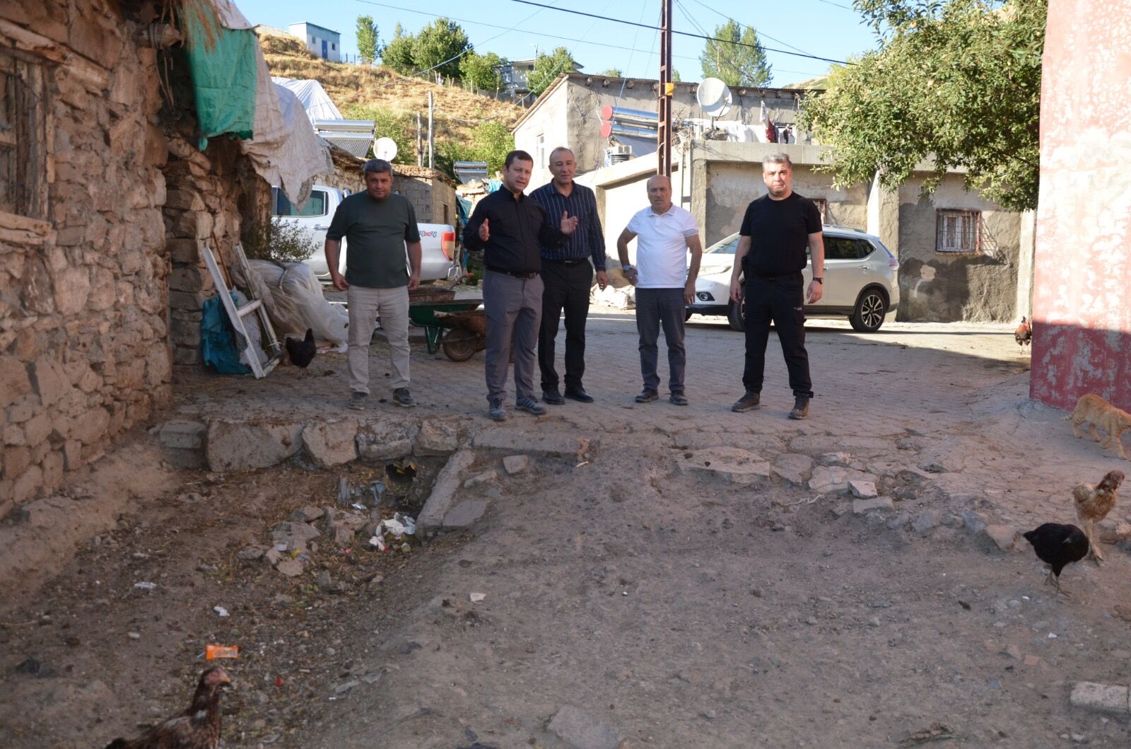 Kaymakam Demirer köylerdeki yatırımları sahada inceledi