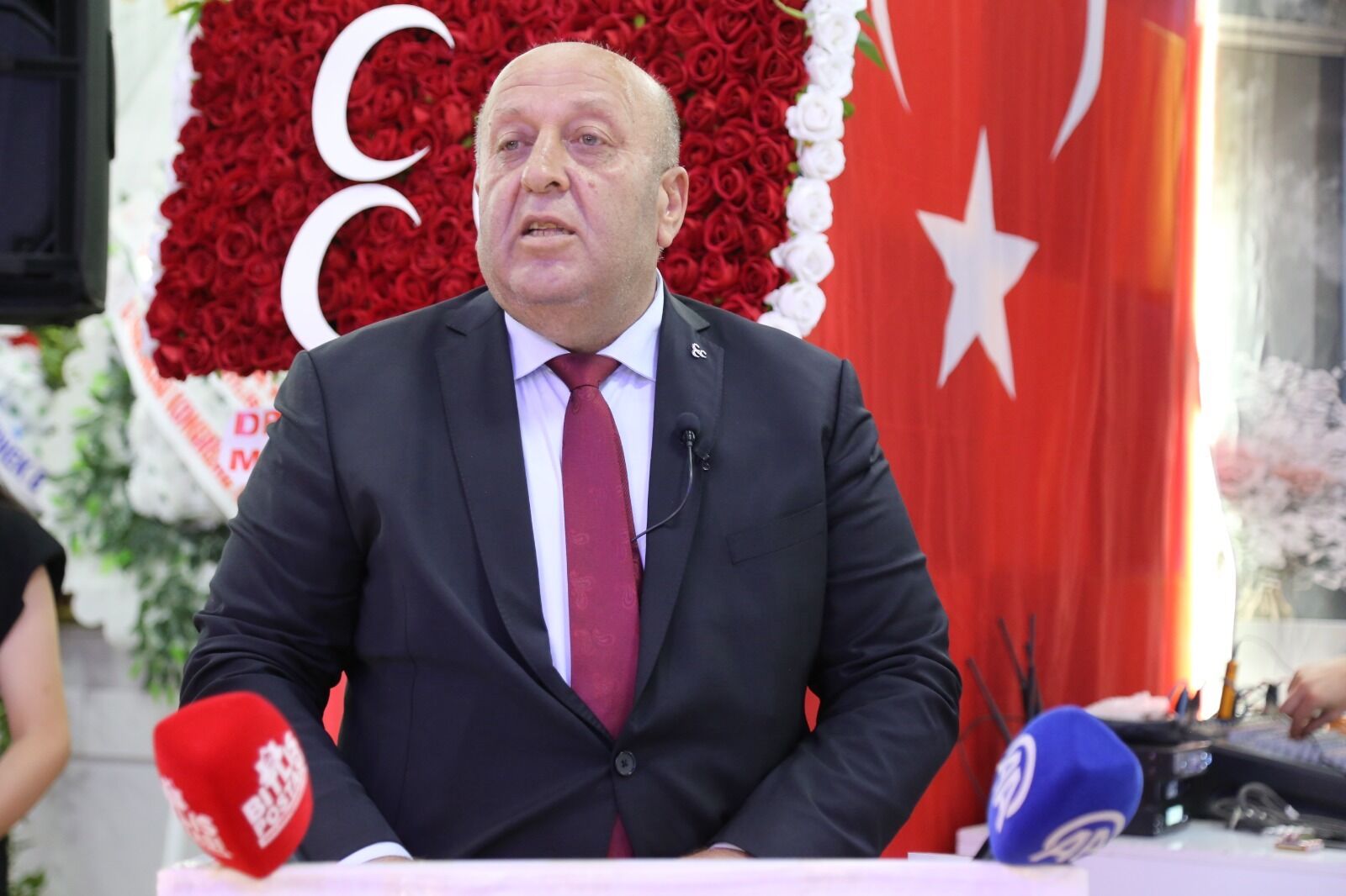 MHP Bitlis’te Tekin Uçak yeniden başkan seçildi
