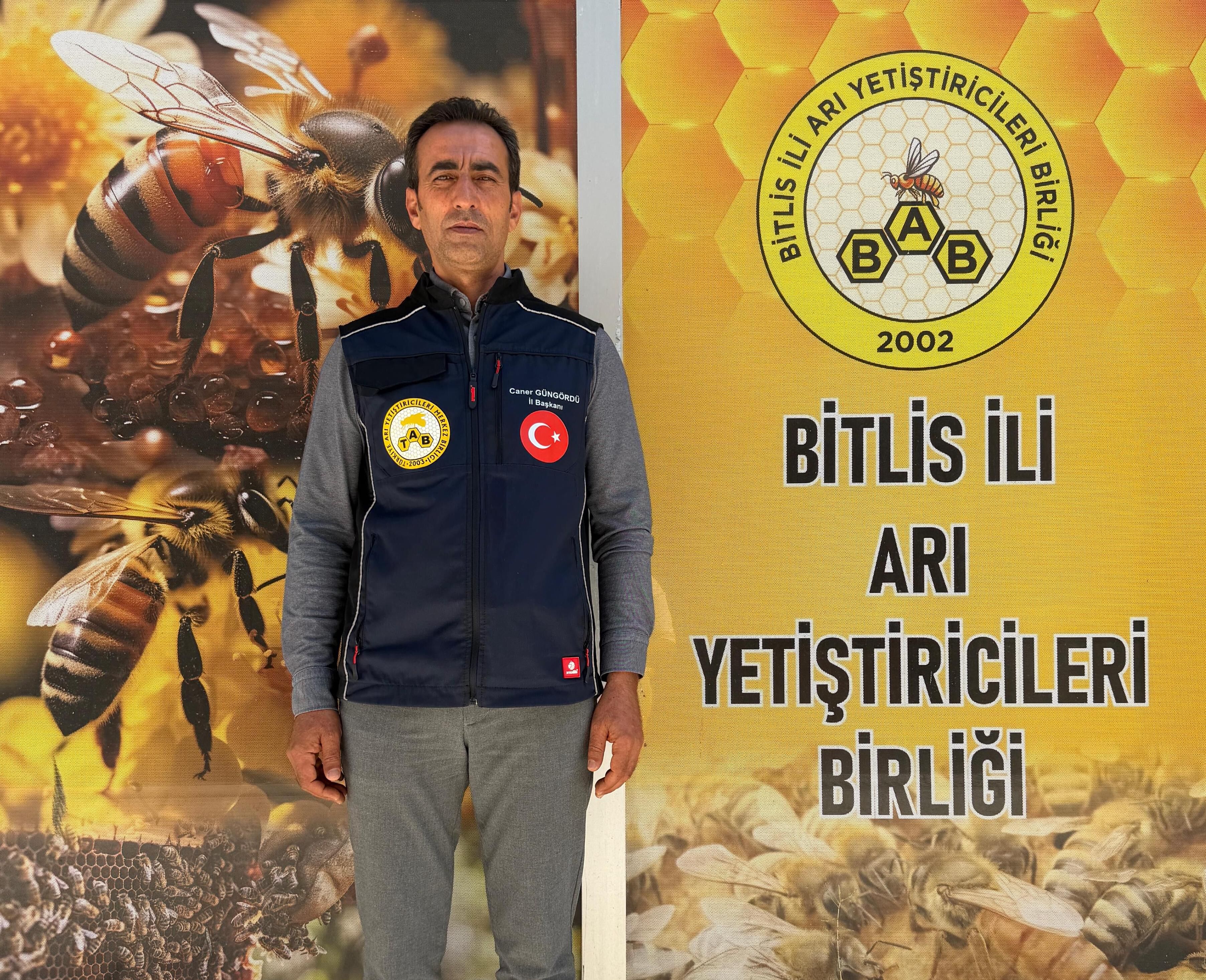 Bitlis’te arılı kovan desteği başvuruları başladı