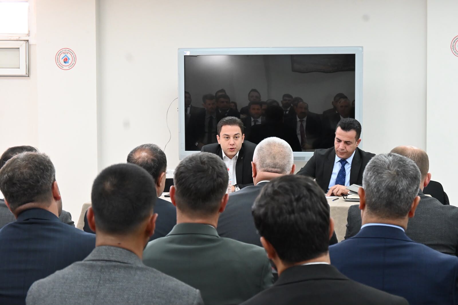 Kaymakam Öztürk, okul müdürleriyle buluştu