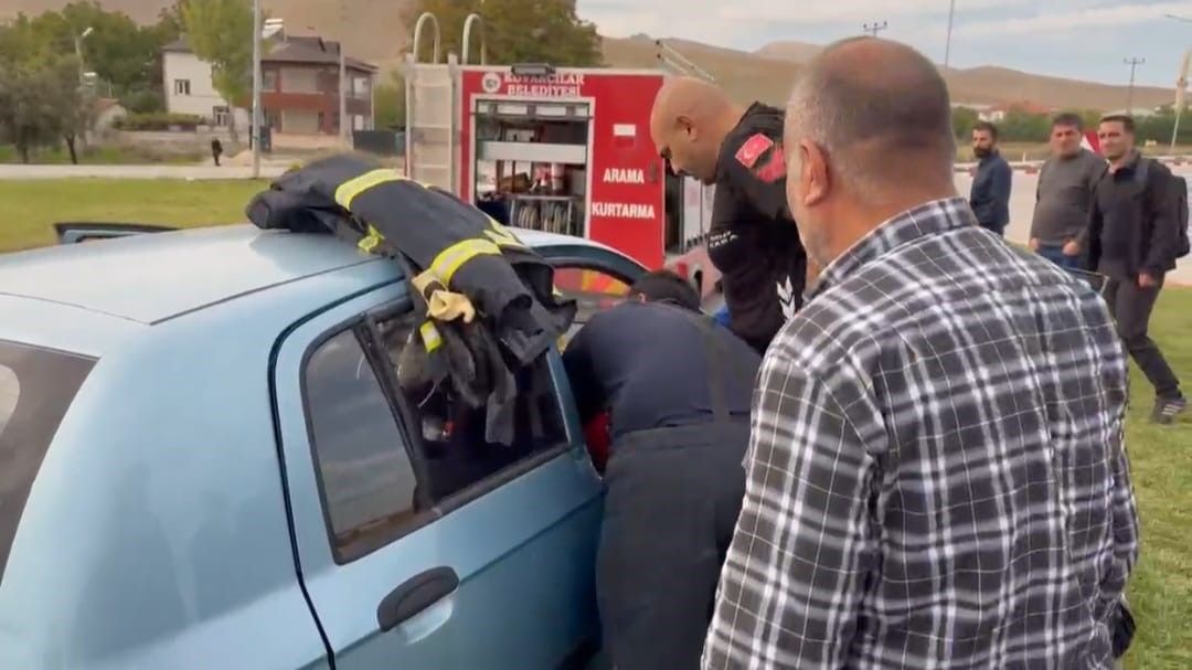 Elazığ'da trafik kazası: 2 kişi yaralandı