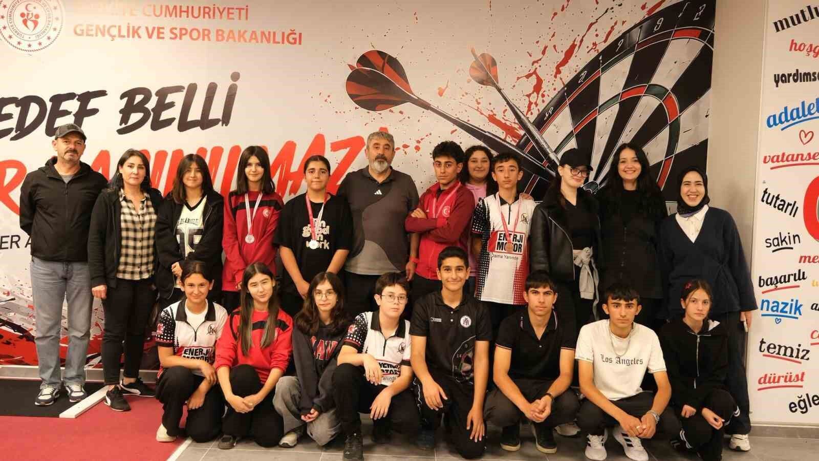Erzincan'da Dart İl Birinciliği müsabakaları start aldı