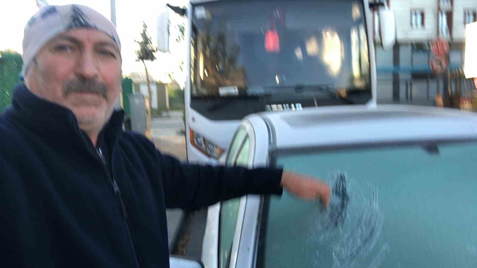 Kars’ta kış yüzünü gösterdi: Araçlar buz tuttu