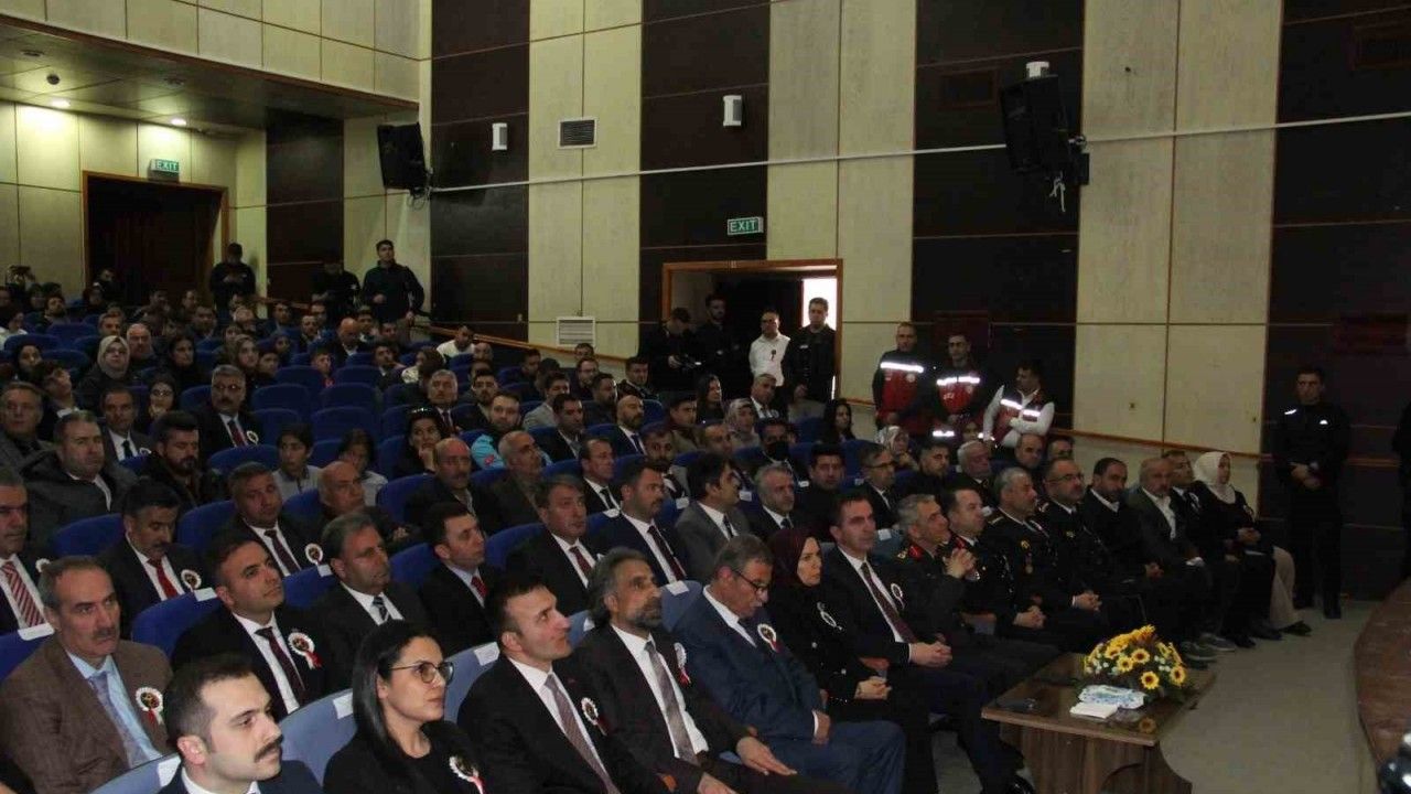 Bitlis'te Çanakkale ruhu yaşatıldı