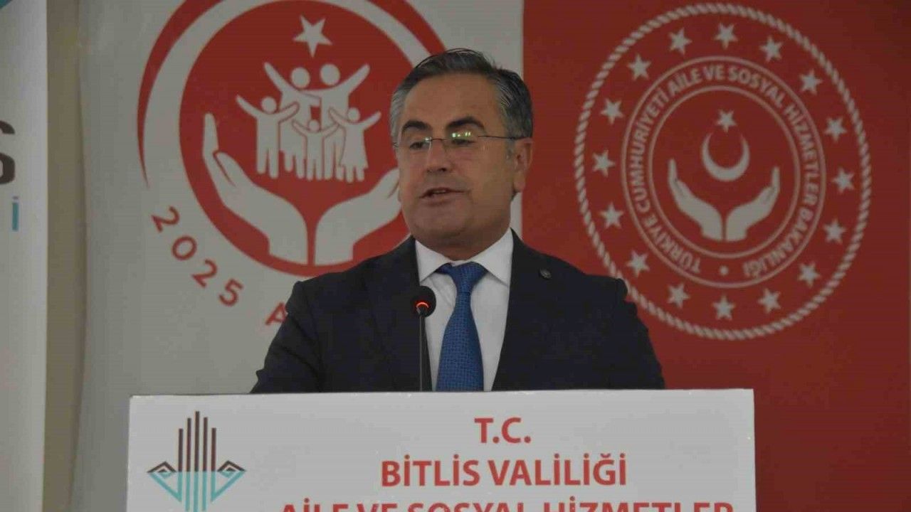 Bitlis’te yaşlılık çalıştayı düzenlendi