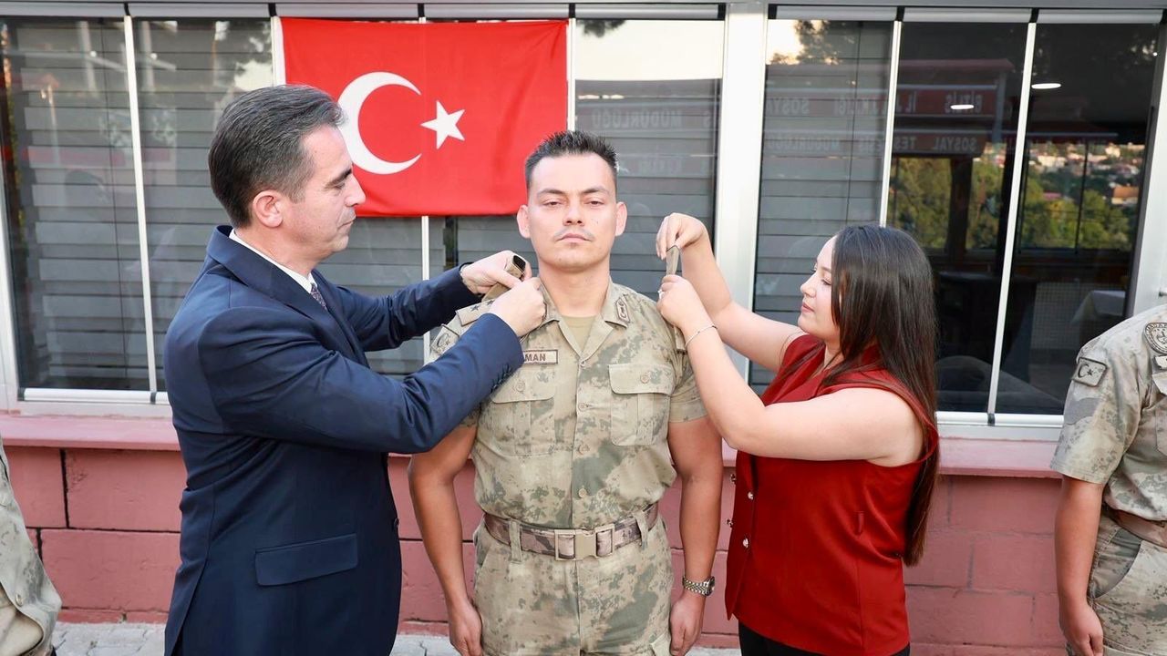 Bitlis'te 28 jandarma personeli bir üst rütbeye terfi etti