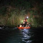 Munzur Nehri'ne yuvarlanan araçtan atlayan kadın yaşamını yitirdi