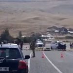 Muradiye'de araçlar kafa kafaya çarpıştı: 2 ölü, 9 yaralı