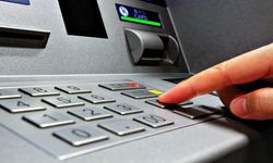 ATM kartınızı yutarsa ilk önce bunu yapmanız gerek!