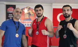 Elazığlı sporcular Türkiye MMA Şampiyonasında madalyaları topladı