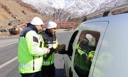 Hakkari’de trafik denetimi