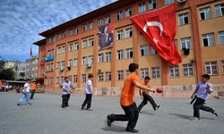 14 Eylül 2026 okullar açılıyor: Yarım gün mü, ilk ders kaçta, yoklama alınacak mı? İlk gün programı belli oldu