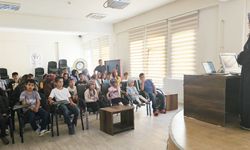 Yaz Kur’an Kursu öğrencilerine Filistin ve Gazze sunumu