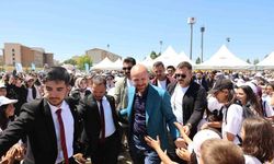 Bilal Erdoğan, TÜGVA Yaz okulunu kapanış törenine katıldı