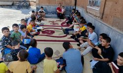 Ahlat’ta yaz Kur’an kursları neşeyle devam ediyor