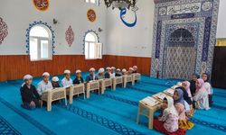 Mutki’de Yaz Kur’an Kursu’nda ‘Ezanı Güzel Okuma Yarışması’