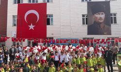 Ahlat’ta İlköğretim Haftası etkinliklerle kutlandı
