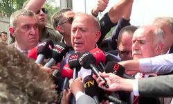 Gürsel Tekin yoğun güvenlik önlemleriyle CHP İstanbul İl Başkanlığı’na geldi.