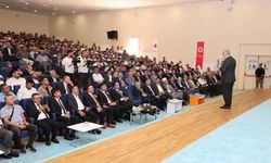 Bitlis’te “Peygamberimiz ve Aile Ahlakı” konulu konferans