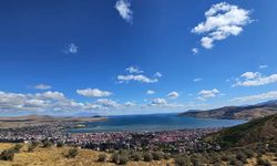 Van Gölü ile bütünleşen Tatvan hayran bıraktı