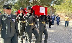 Vefat eden Kore Gazisi Yaşar Azap son yolculuğuna uğurlandı